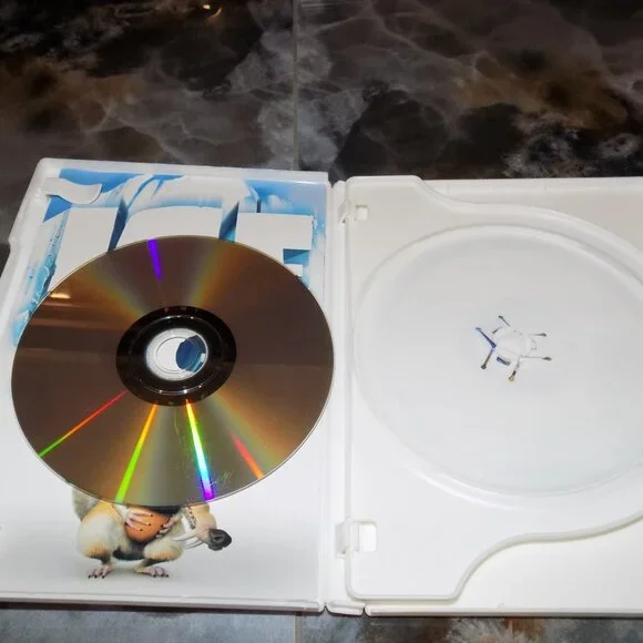 Ice Age (DVD, 2002, 2-Disc Set, Includes Full Frame and Widescreen Versions) - Picture 3 of 6